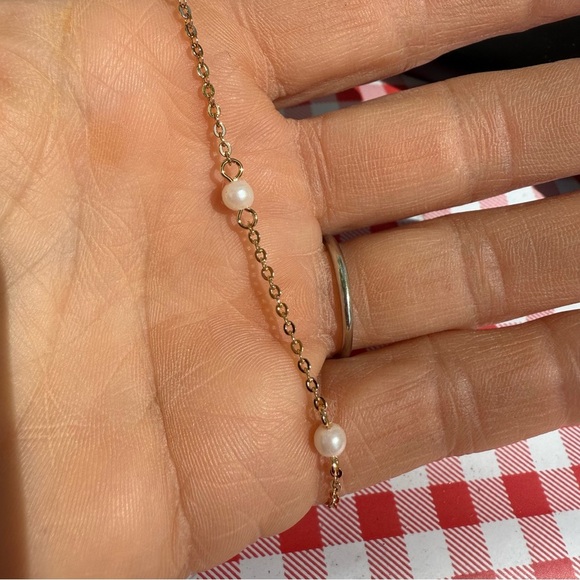 Avon “Glimmer Touch” bracelet Gold and Crystal caged design vintage 1990 NIB - Picture 5 of 6